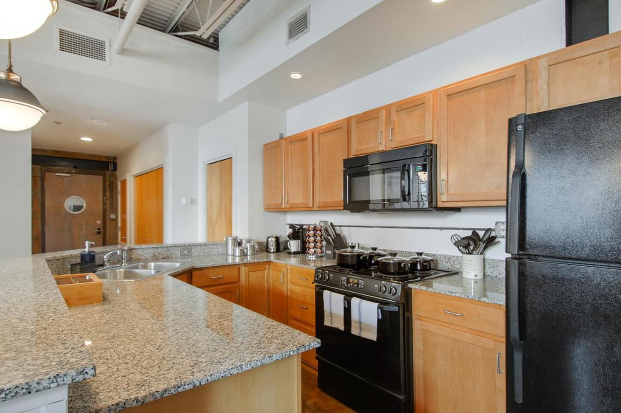 Luxury Arts District Apartments New Orleans Exterior photo